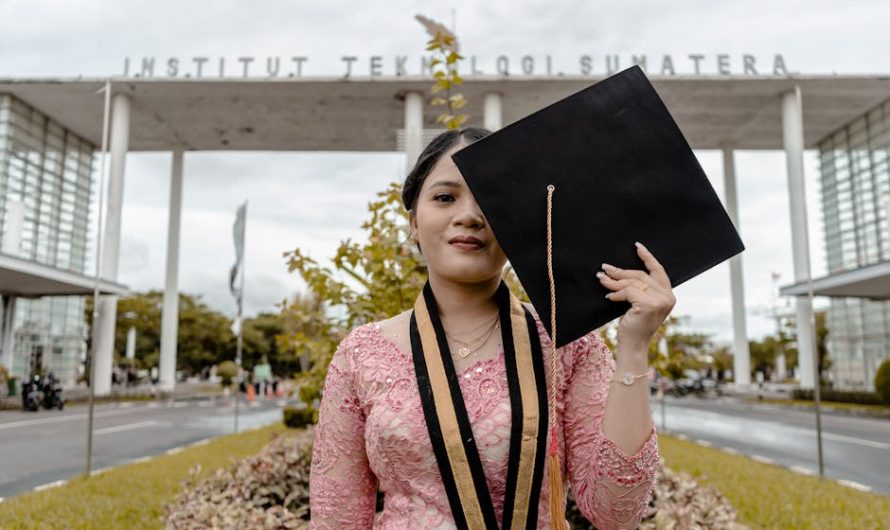 Купить диплом менеджера в Новосокольниках